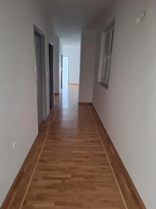 Listing Ad Image