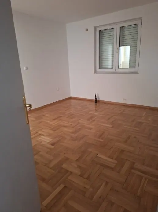 Listing Ad Image