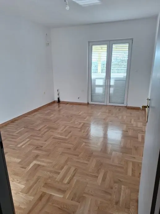 Listing Ad Image