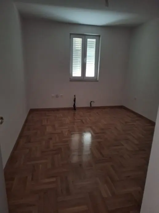 Listing Ad Image