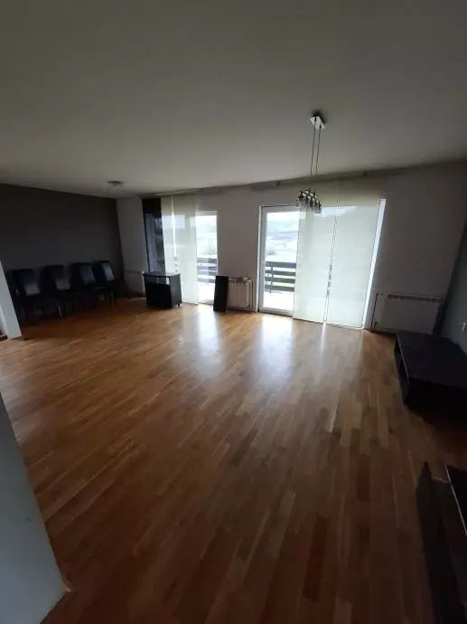 Listing Ad Image