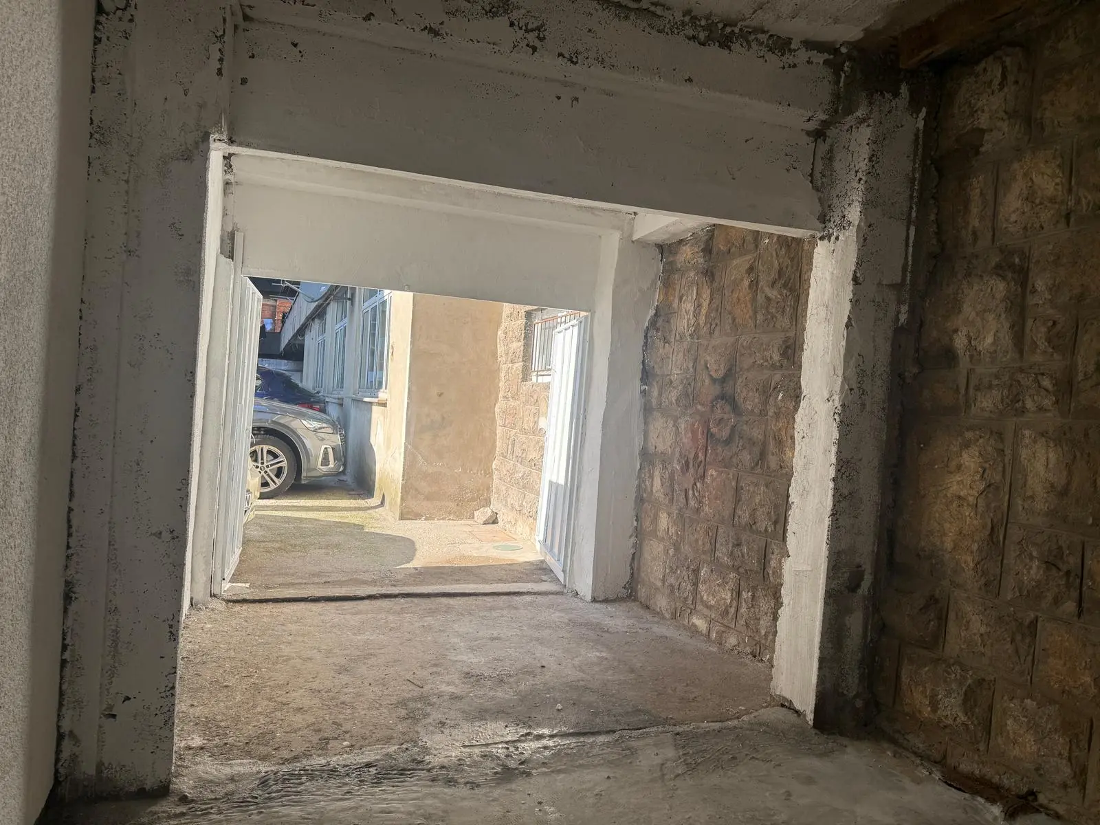 Listing Ad Image