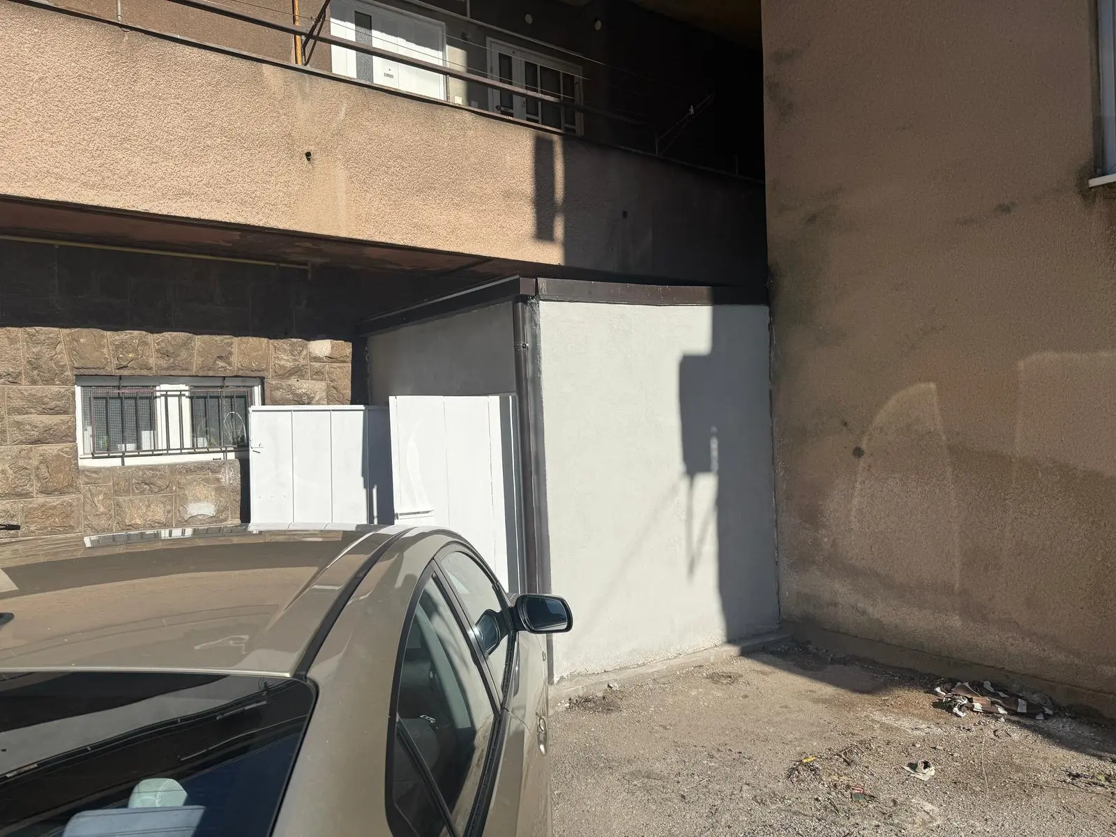 Listing Ad Image
