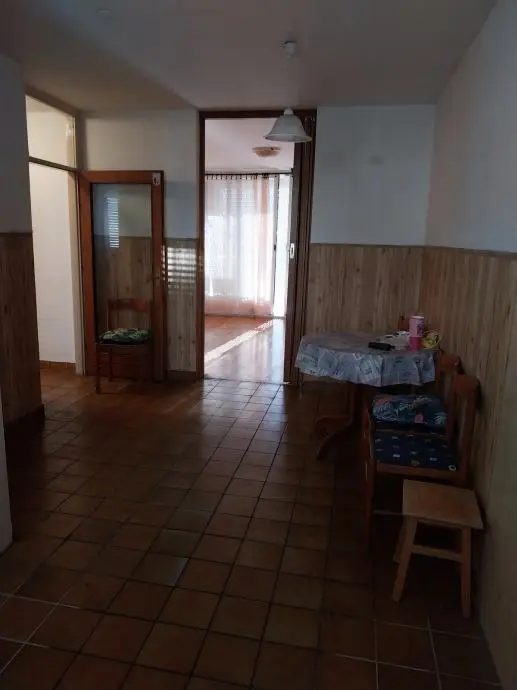 Listing Ad Image