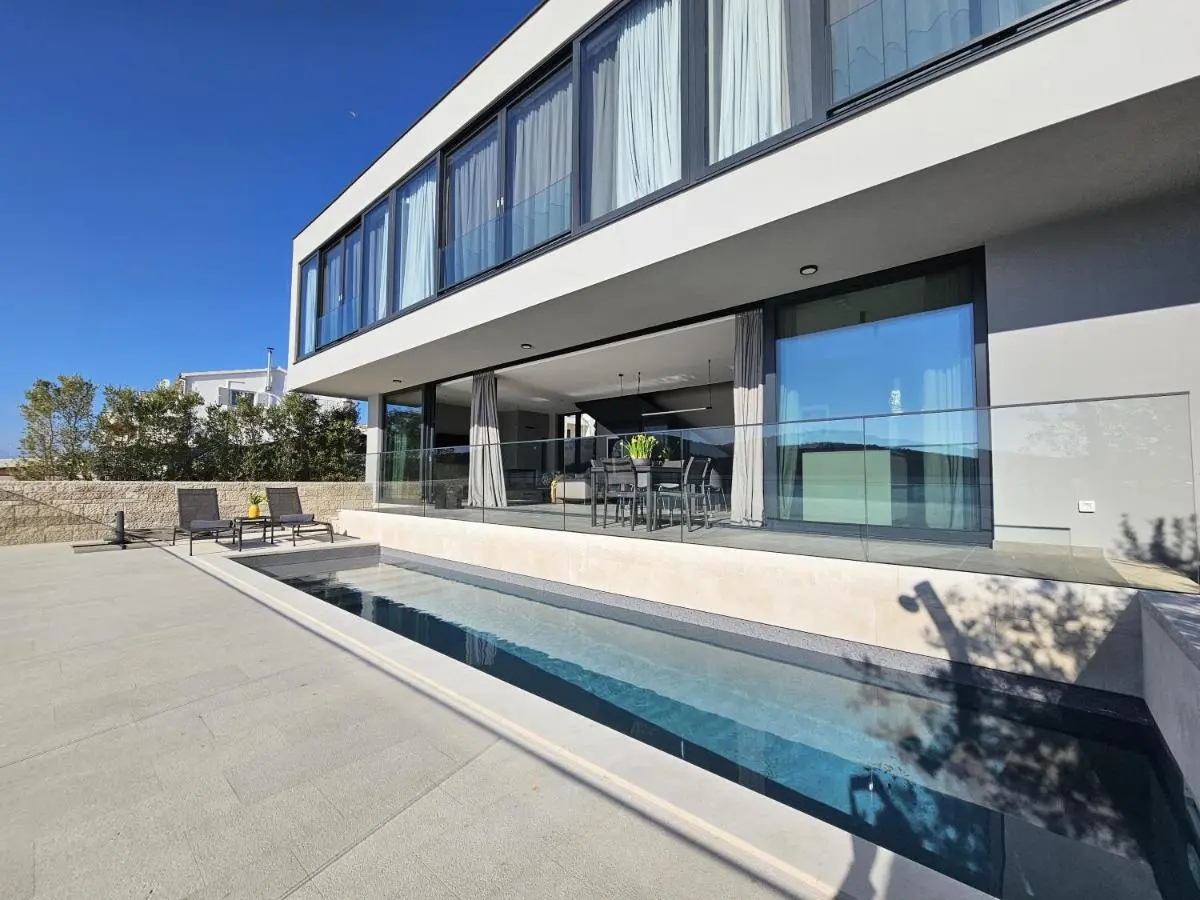 Listing Ad Image