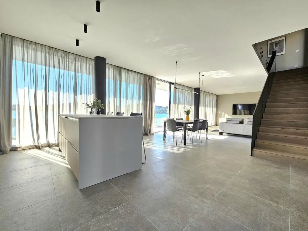Listing Ad Image