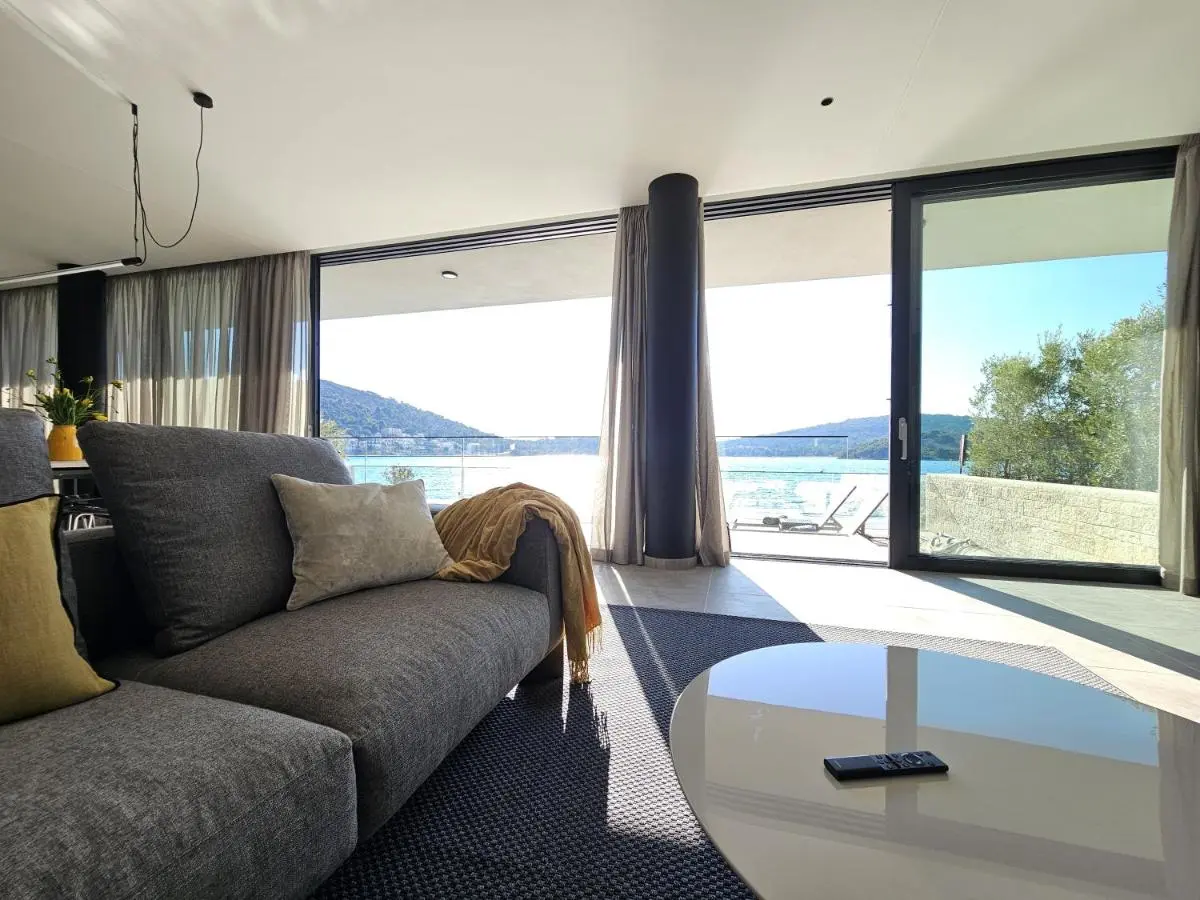 Listing Ad Image