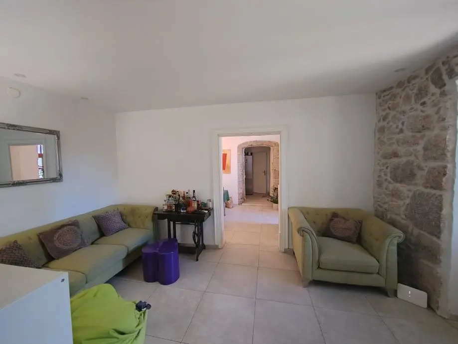 Listing Ad Image