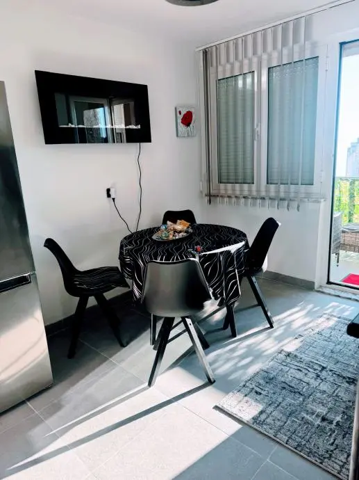 Listing Ad Image