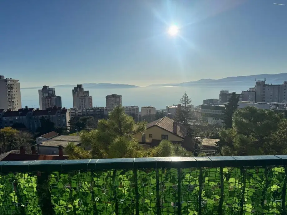 Listing Ad Image