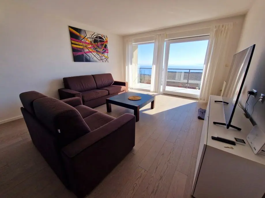 Listing Ad Image
