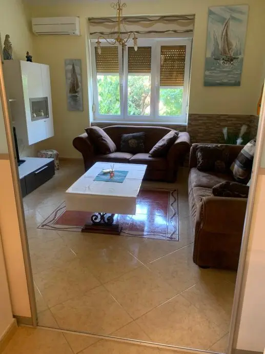 Listing Ad Image
