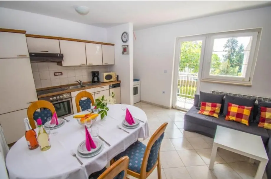 Listing Ad Image
