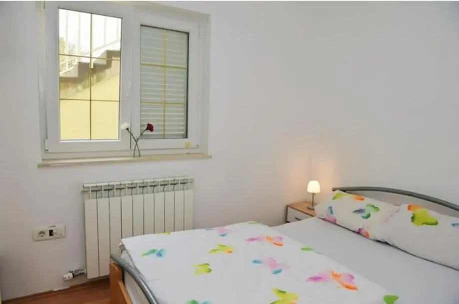 Listing Ad Image
