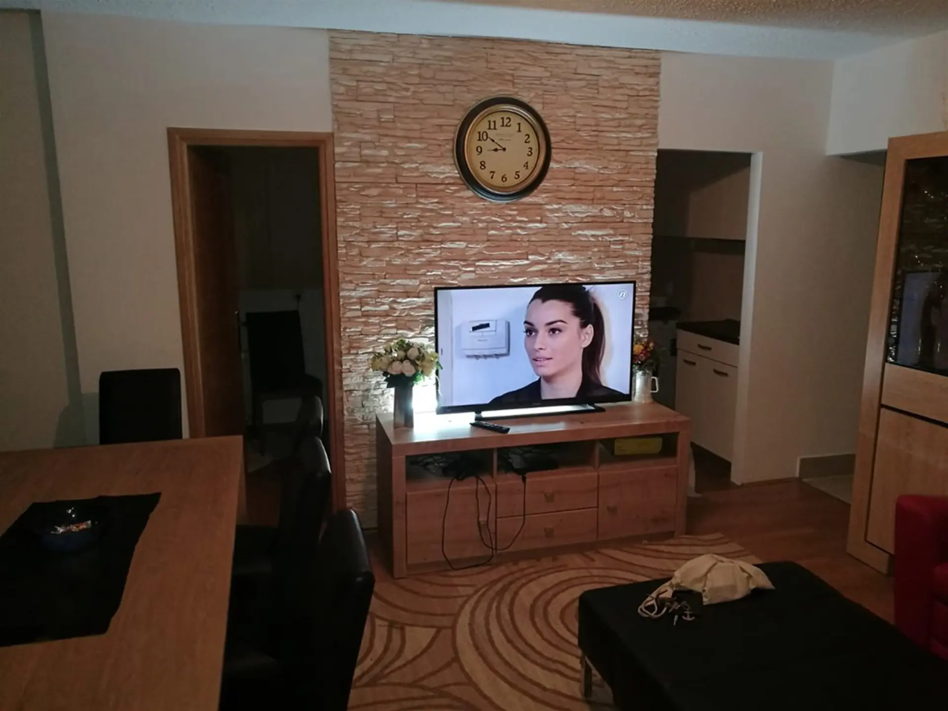 Listing Ad Image