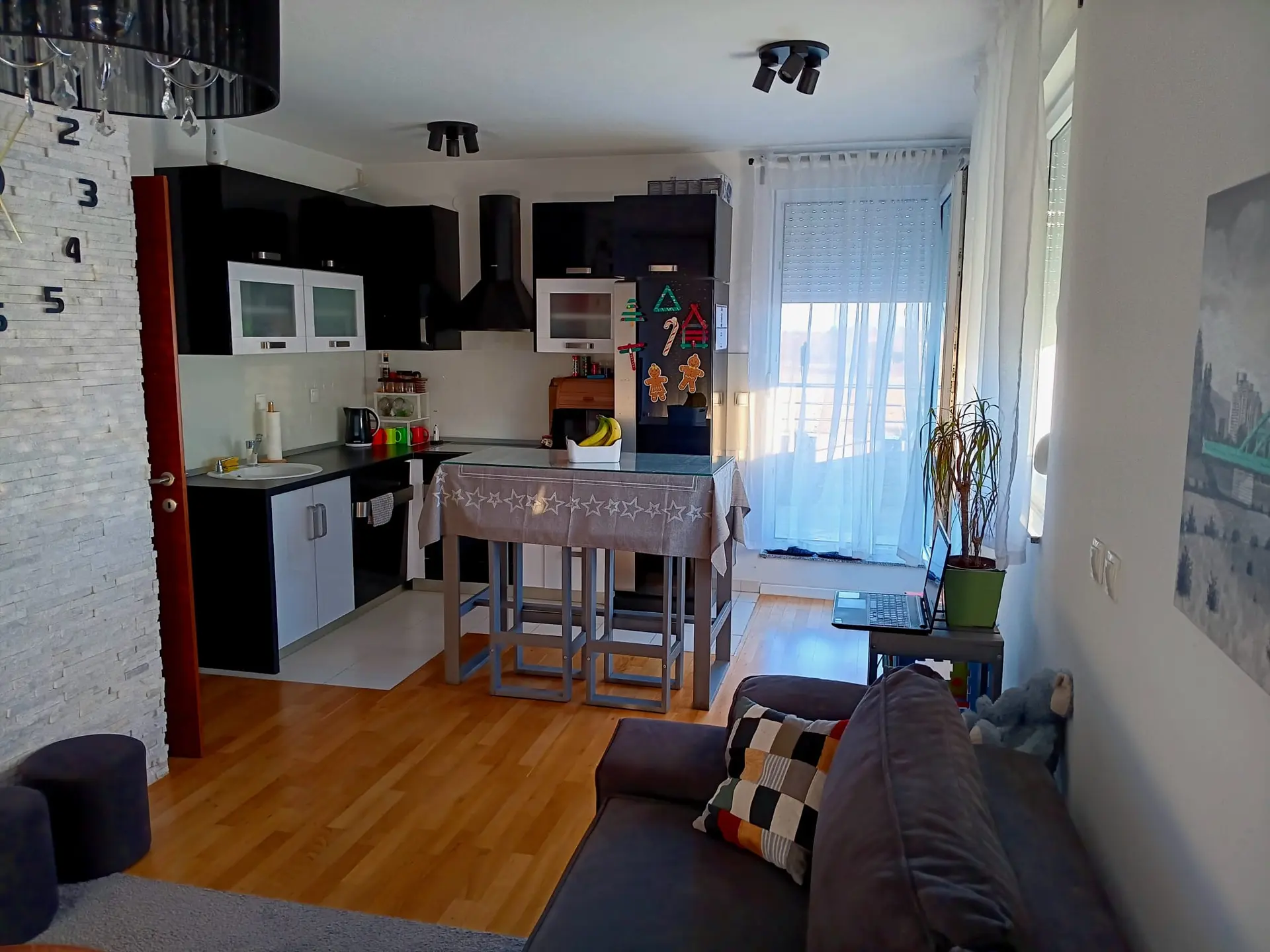 Listing Ad Image