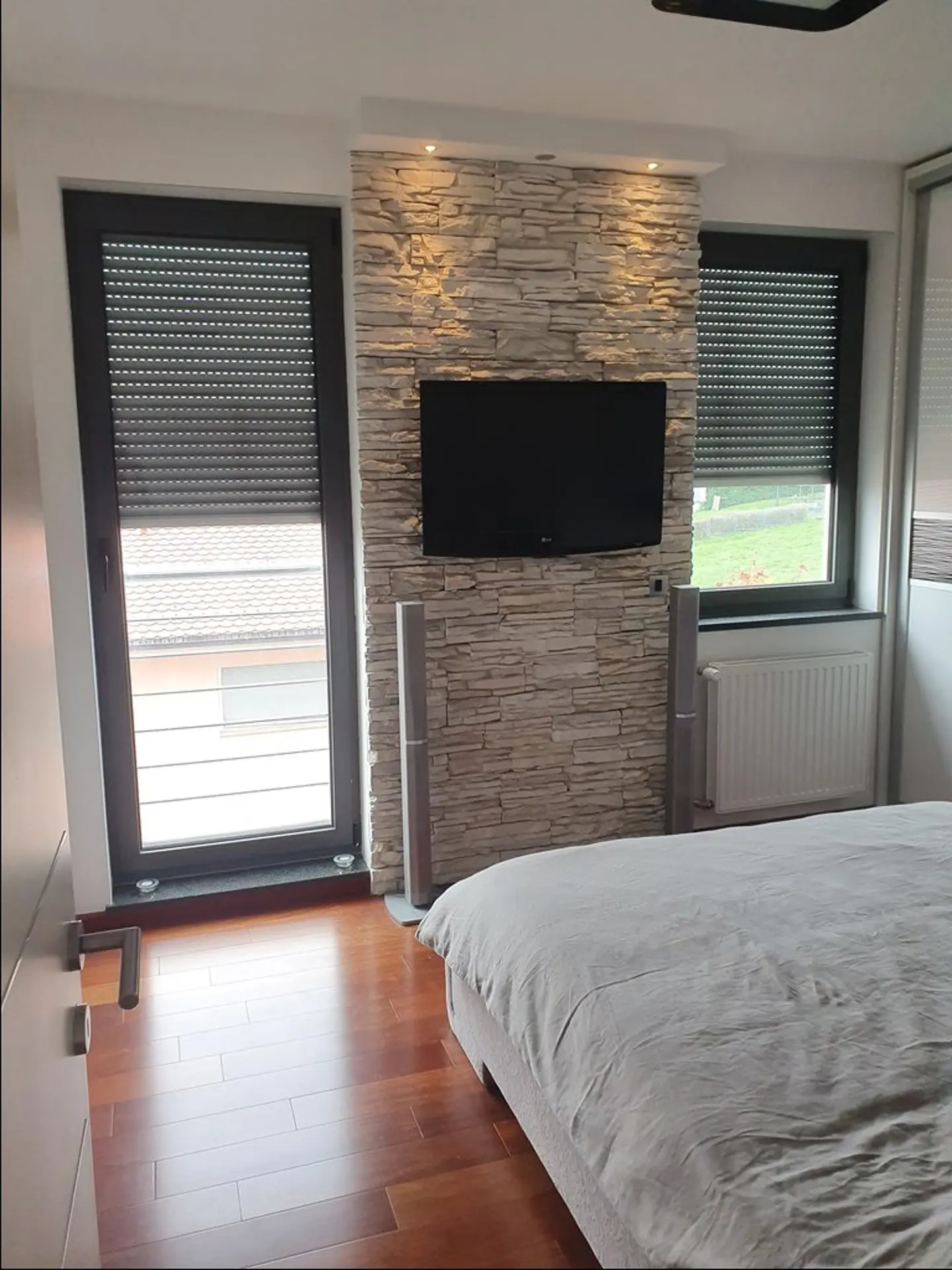 Listing Ad Image