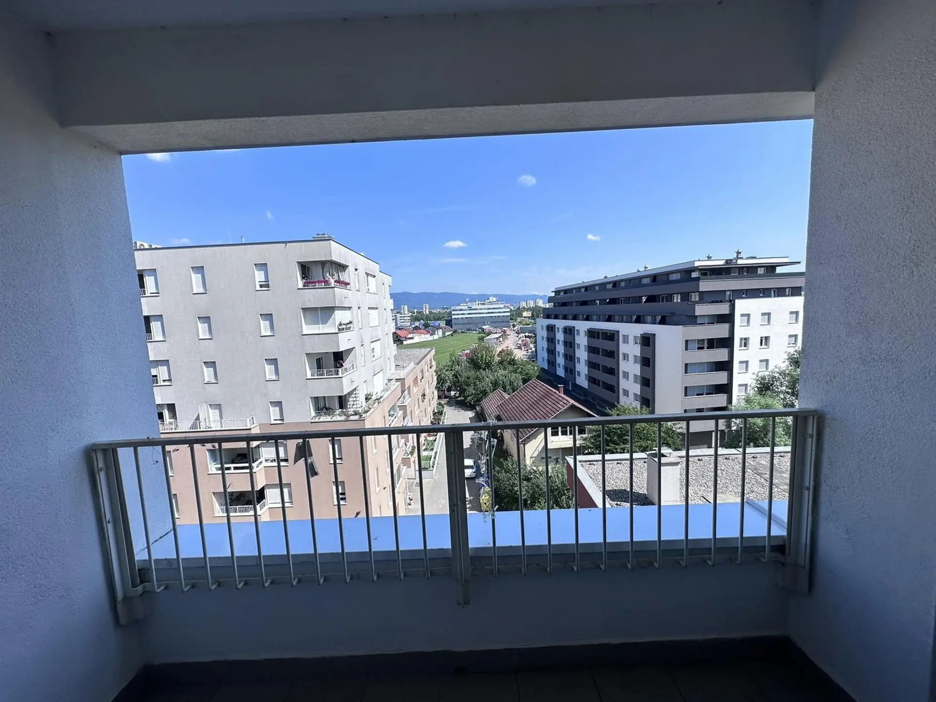 Listing Ad Image