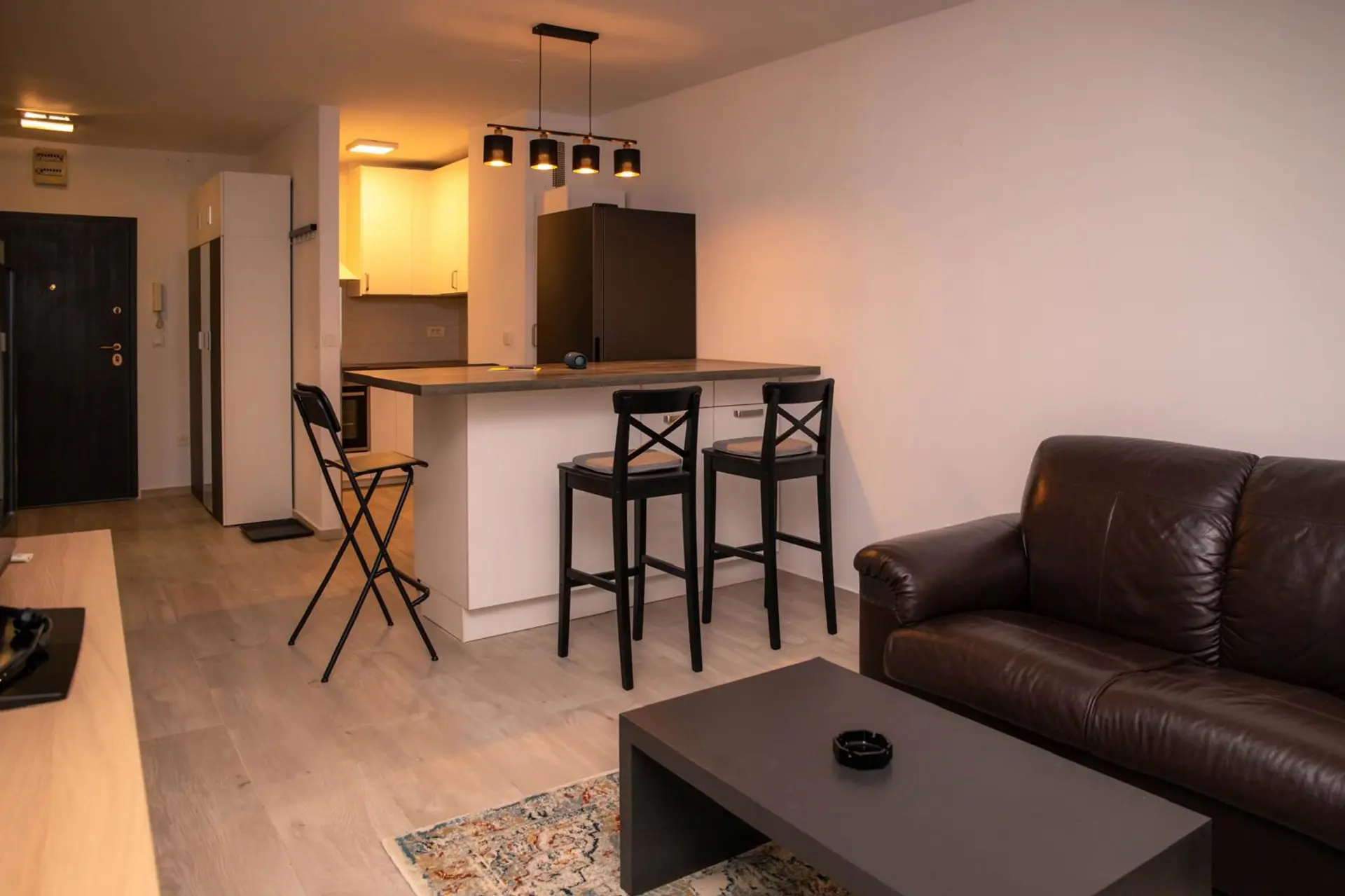 Listing Ad Image