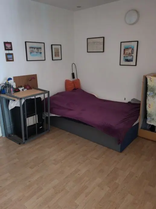 Listing Ad Image