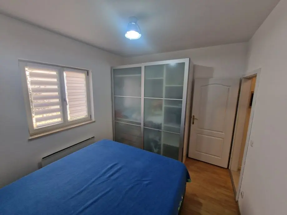 Listing Ad Image