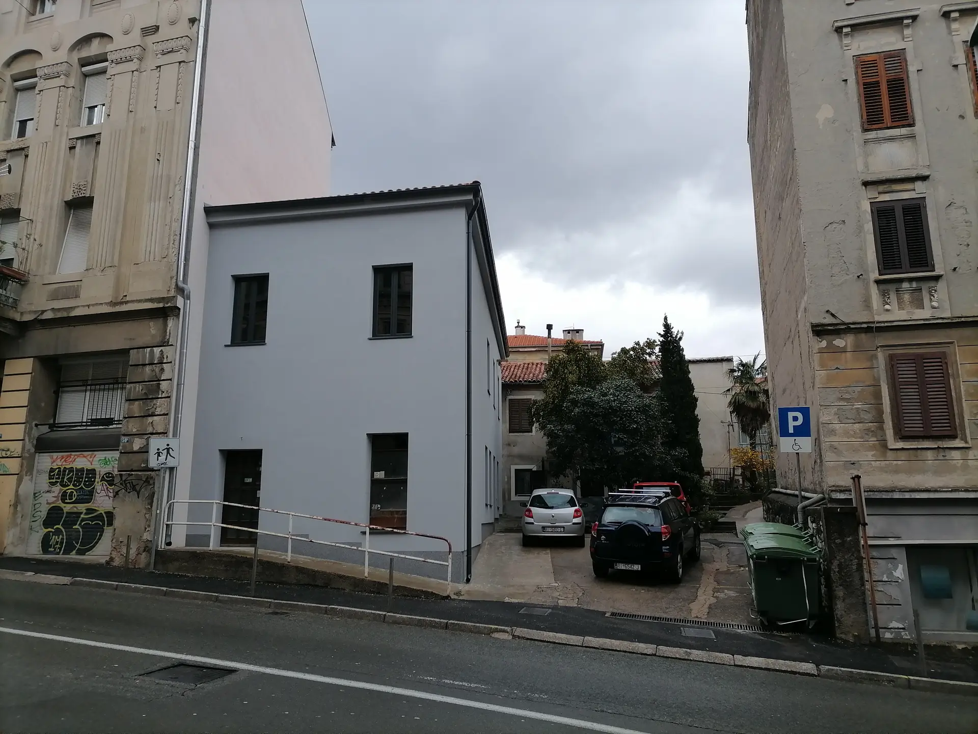 Listing Ad Image