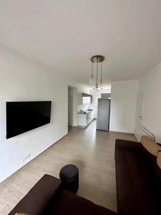 Listing Ad Image