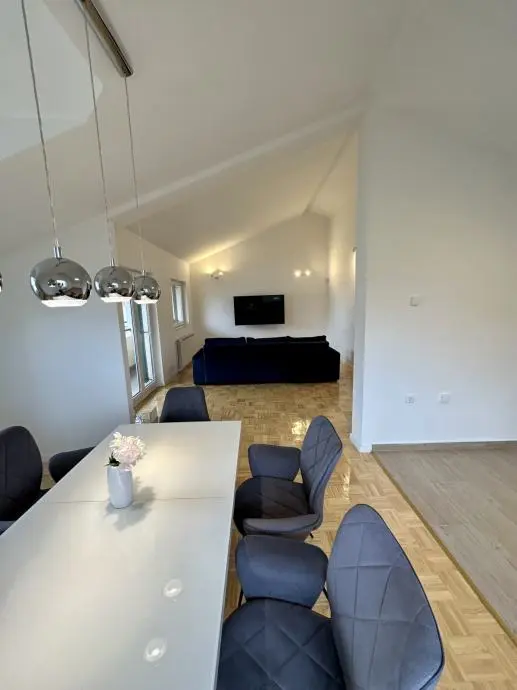 Listing Ad Image