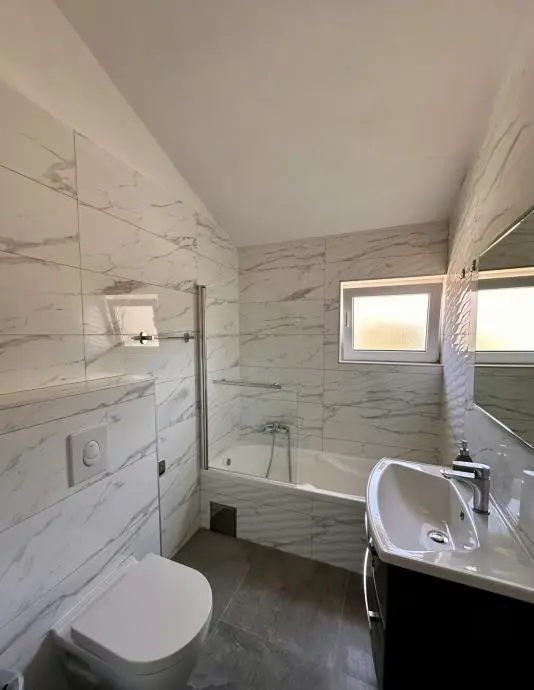 Listing Ad Image