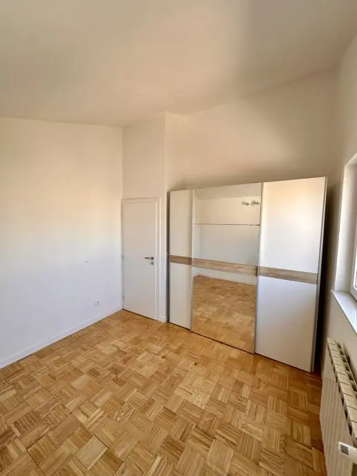 Listing Ad Image