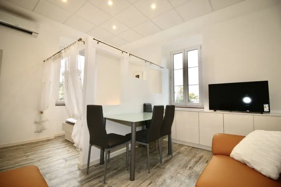 Listing Ad Image