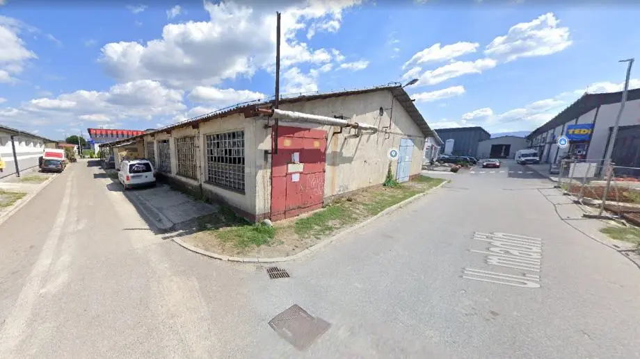 Listing Ad Image