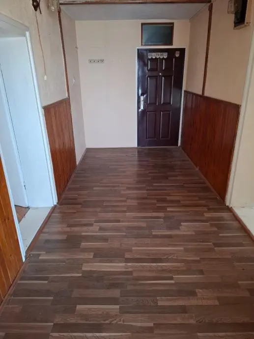 Listing Ad Image
