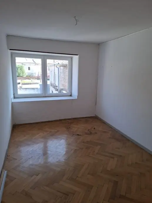 Listing Ad Image