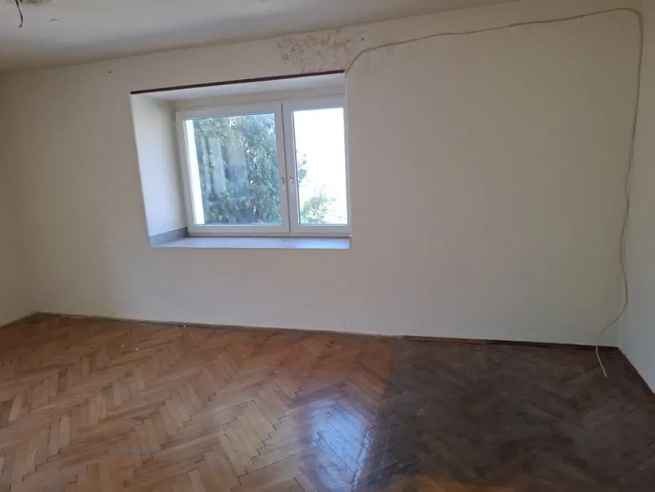 Listing Ad Image