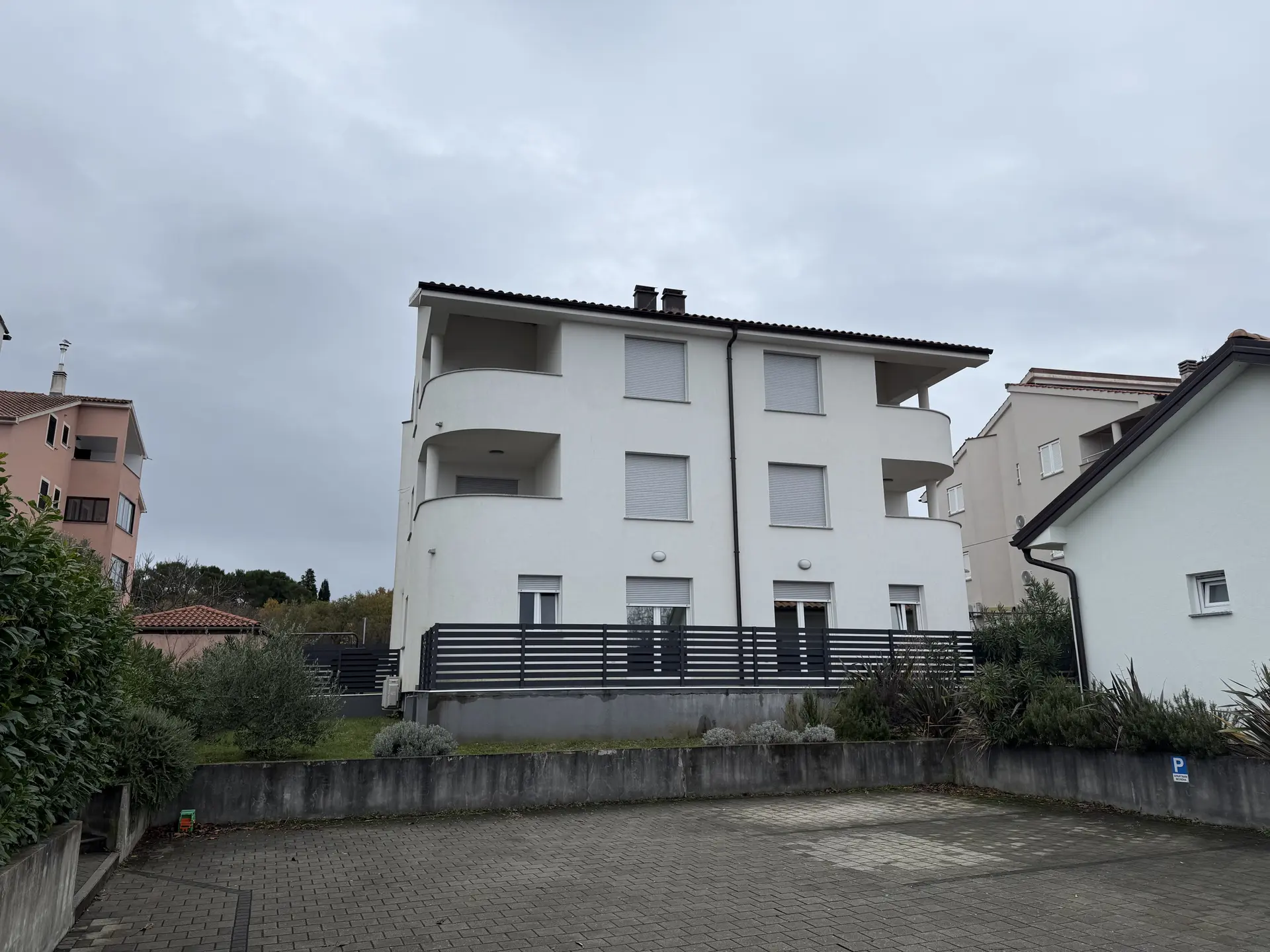 Listing Ad Image